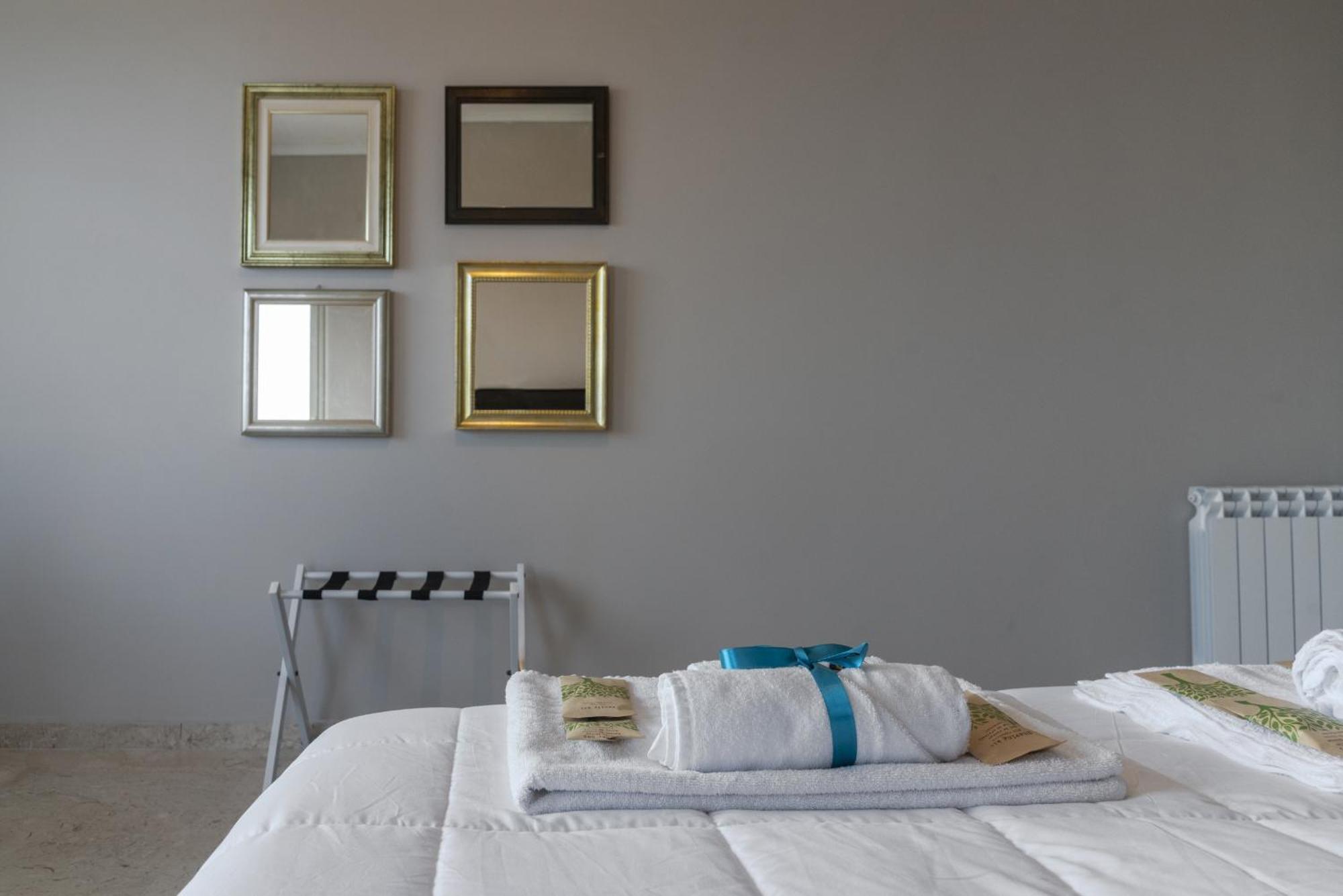 Martiri Home Catania Bagian luar foto