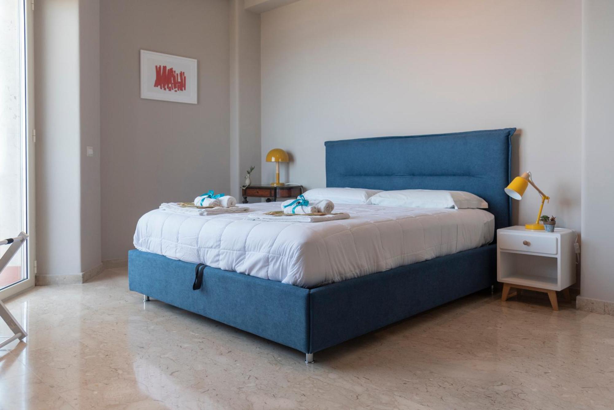 Martiri Home Catania Bagian luar foto