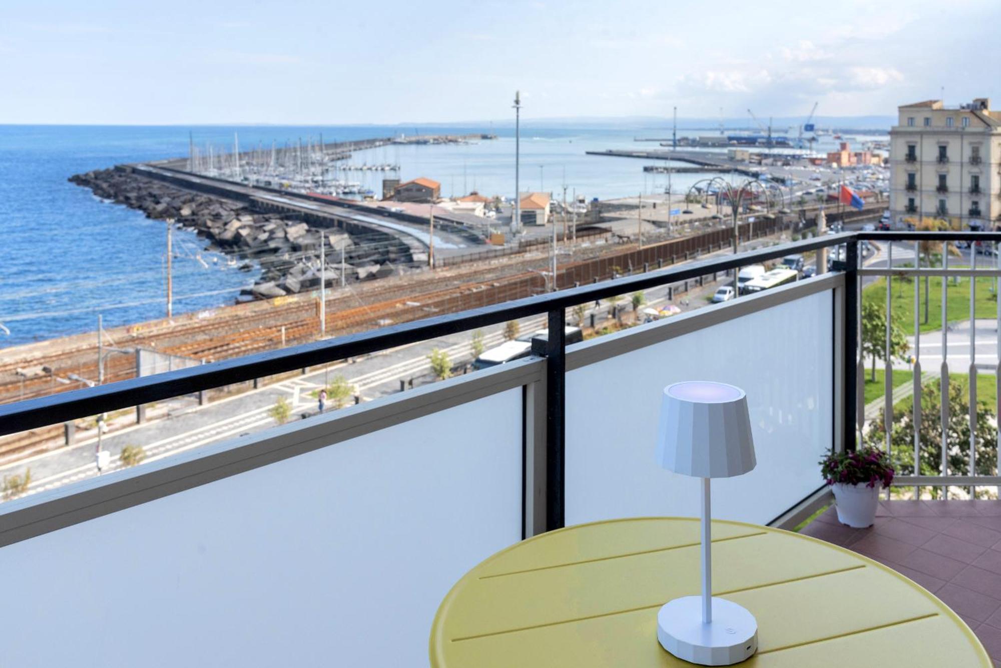 Martiri Home Catania Bagian luar foto