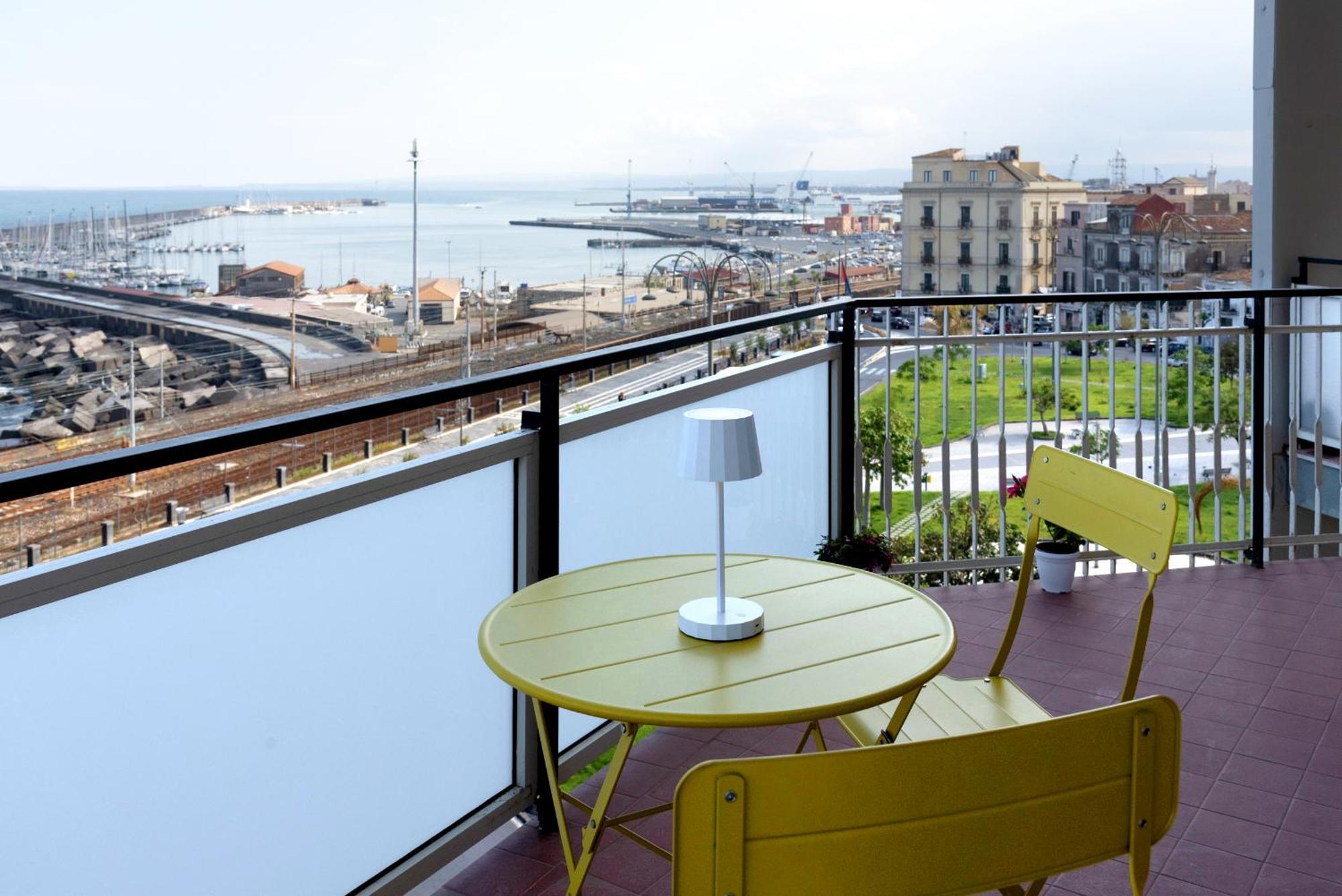 Martiri Home Catania Bagian luar foto